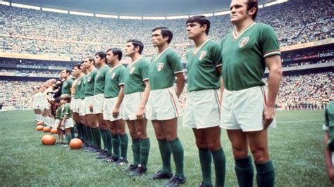 soccer highlights 1970 mexico vs uruguay